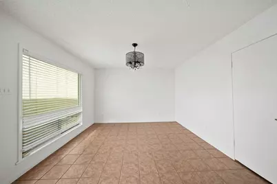 9404 Denbury Way, Houston, TX 77025 - Photo 17