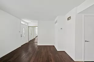 9404 Denbury Way, Houston, TX 77025 - Photo 21