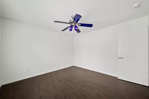 9404 Denbury Way, Houston, TX 77025 - Photo 15