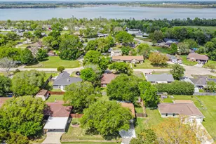 2415 Heather St, Highlands, TX 77562 - Photo 29