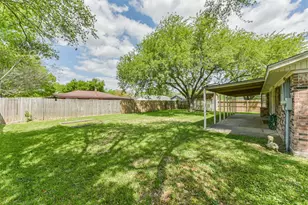 2415 Heather St, Highlands, TX 77562 - Photo 21
