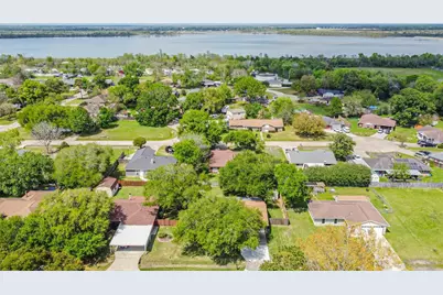 2415 Heather Street, Highlands, TX 77562 - Photo 29