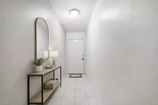 2415 Heather St, Highlands, TX 77562 - Photo 5