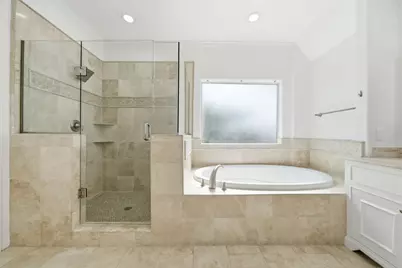 11110 Sherwood Forest Glen Drive, Houston, TX 77043 - Photo 19