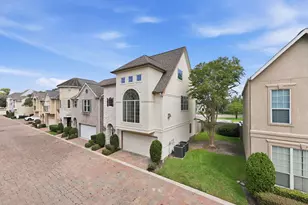 11110 Sherwood Forest Glen Dr, Houston, TX 77043 - Photo 5