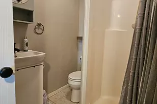 22103 Calderbrook Dr, Katy, TX 77449 - Photo 11