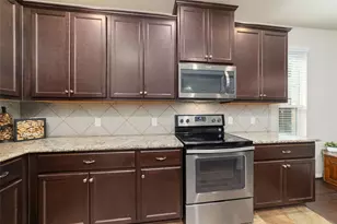 13306 Enchanted Way Dr, Montgomery, TX 77356 - Photo 7