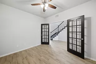 4316 Mocking Run Ln, Dickinson, TX 77539 - Photo 15