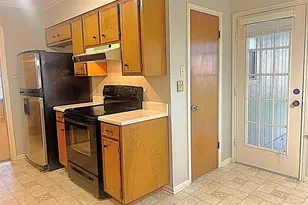 1512 Bryant Way, Beaumont, TX 77706 - Photo 9