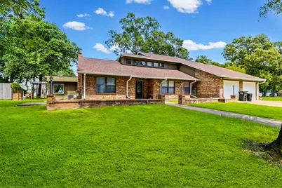 201 Westwood Drive E, Trinity, TX 75862 - Photo 3