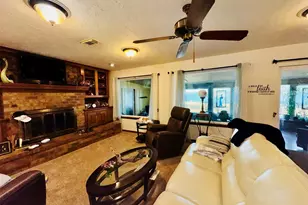 201 Westwood Dr E, Trinity, TX 75862 - Photo 7