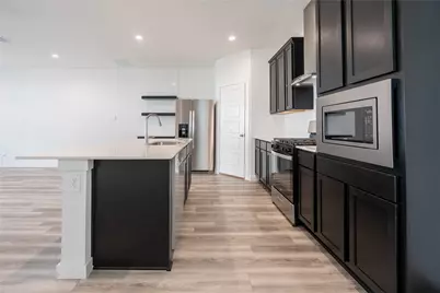 12327 Brandenburg Gate Dr Drive, Houston, TX 77047 - Photo 7