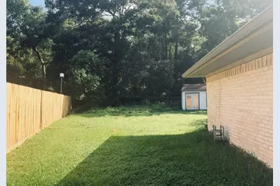 703 Shade Crest Circle, Cleveland, TX 77327 - Photo 3