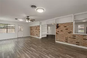 1819 Ave Q, Huntsville, TX 77340 - Photo 15