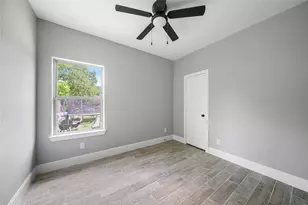 4205 Elmwood St, Houston, TX 77051 - Photo 19