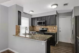 16962 Glen Eagle Dr N, Conroe, TX 77385 - Photo 9