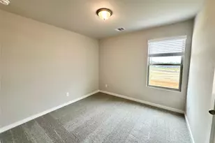 12198 Ridge Top Dr, Conroe, TX 77304 - Photo 15