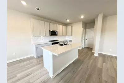 12198 Ridge Top Drive, Conroe, TX 77304 - Photo 7