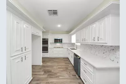 4905 Fairvent Street, Pasadena, TX 77505 - Photo 13