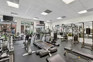 300 St Joseph Pkwy, Houston, TX 77002 - Photo 23