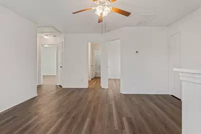 13214 Ambrosa Drive, Houston, TX 77044 - Photo 17