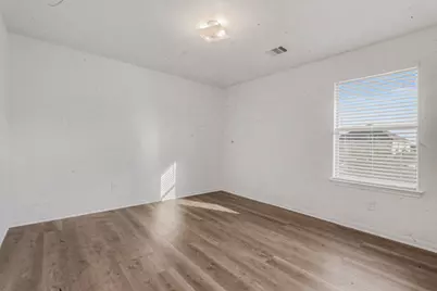 13214 Ambrosa Drive, Houston, TX 77044 - Photo 7