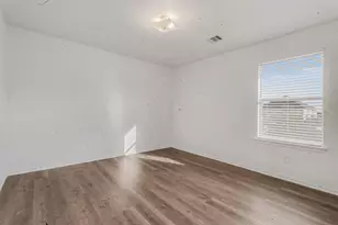 13214 Ambrosa Dr, Houston, TX 77044 - Photo 7