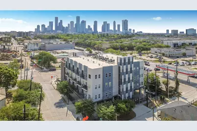 1011 Studemont Street #302, Houston, TX 77007 - Photo 1