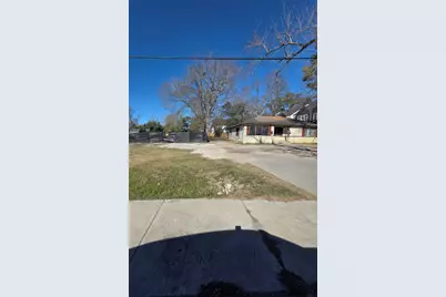 5101 Mallow Street, Houston, TX 77033 - Photo 1