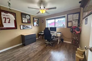 1014 Brookhollow Dr, Deer Park, TX 77536 - Photo 5