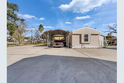 1010 Airline N, Rosharon, TX 77583 - Photo 29
