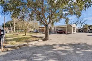 1010 Airline N, Rosharon, TX 77583 - Photo 33
