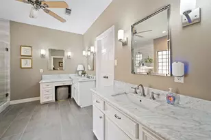 302 River Oaks Dr, Baytown, TX 77523 - Photo 23