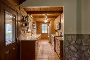 18233 Country Pl Dr, Conroe, TX 77302 - Photo 5