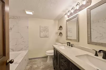 18233 Country Place Drive, Conroe, TX 77302 - Photo 13