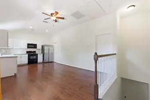 6666 Fairfield St, Houston, TX 77023 - Photo 39