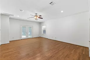 6666 Fairfield St, Houston, TX 77023 - Photo 9