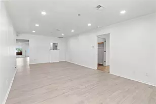 10906 Keese Dr, Houston, TX 77089 - Photo 17