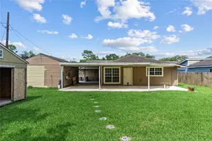 10906 Keese Dr, Houston, TX 77089 - Photo 39