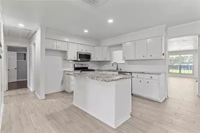 10906 Keese Drive, Houston, TX 77089 - Photo 9