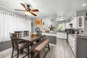 21302 Bridgepoint Ln, Spring, TX 77388 - Photo 9