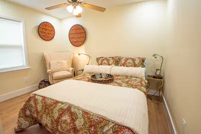 1105 E Alamo, Brenham, TX 77833 - Photo 9