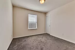 12915 Almeda Crossing Ct, Houston, TX 77048 - Photo 15