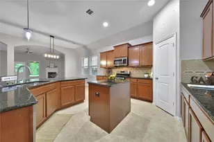5511 Claymore Meadow Ln, Spring, TX 77389 - Photo 7