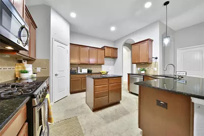 5511 Claymore Meadow Lane, Spring, TX 77389 - Photo 5