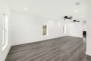 3004 Wayne St, Houston, TX 77026 - Photo 5