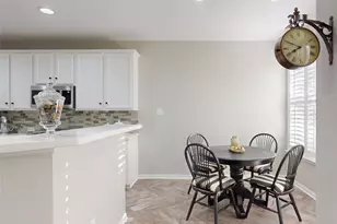 118 W Hobbit Glen Dr, The Woodlands, TX 77384 - Photo 13