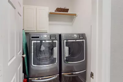 118 W Hobbit Glen Drive, The Woodlands, TX 77384 - Photo 15