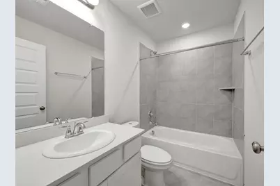 18738 Timber Glen Drive, Conroe, TX 77316 - Photo 5