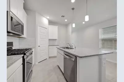 18738 Timber Glen Drive, Conroe, TX 77316 - Photo 11